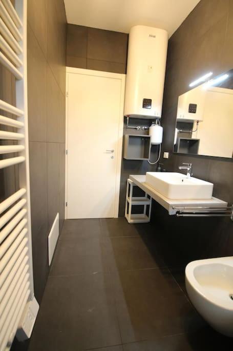 Monolocale Trainspotting Apartamento Verona Exterior foto