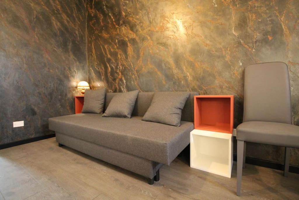 Monolocale Trainspotting Apartamento Verona Exterior foto